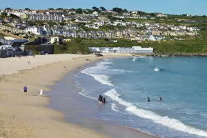 Images Dated 3rd July 2011: Porthmeor Beach, St. Ives, Cornwall, England, United Kingdom, Europe