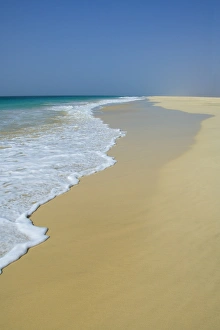 Praia de Santa Monica (Santa Monica Beach), Boa Vista, Cape Verde Islands Praia de Santa Monica (Santa Monica Beach), Boa Vista, Cape Verde Islands