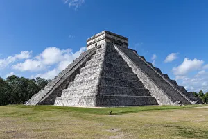 Pre-Columbian city, Chichen Itza, UNESCO World Heritage Site, Yucatan, Mexico Pre-Columbian city, Chichen Itza, UNESCO World Heritage Site, Yucatan, Mexico