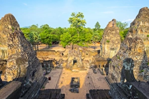 Pre Rup (Prae Roup) temple ruins, Angkor Archaeological Park, UNESCO World Heritage Site Pre Rup (Prae Roup) temple ruins, Angkor Archaeological Park, UNESCO World Heritage Site