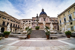 Pretoria Fountain in Piazza Pretoria (Pretoria Square) with dome of Church of Santa Caterina, Palermo, Sicily, Italy Pretoria Fountain in Piazza Pretoria (Pretoria Square) with dome of Church of Santa Caterina, Palermo, Sicily, Italy