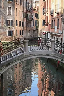 Architectural Feature Gallery: A quiet canal, Venice, UNESCO World Heritage Site, Veneto, Italy, Europe