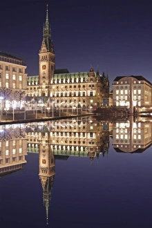 Rathaus (city hall) reflecting at Kleine Alster Lake, Hamburg, Hanseatic City, Germany Rathaus (city hall) reflecting at Kleine Alster Lake, Hamburg, Hanseatic City, Germany