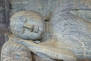 Ancient City of Polonnaruwa Gallery: Reclining Buddha in Nirvana, Gal Vihara Rock Temple, Polonnaruwa, Sri Lanka, Asia