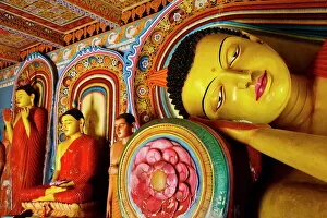 Sri Lanka Gallery: Reclining Buddha statue, Isurumuniya Vihara, Anuradhapura, Sri Lanka, Asia