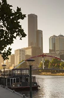 Images Dated 16th December 2015: Rialto Towers along Yarra River, Melbourne, Victoria, Australia, Pacific