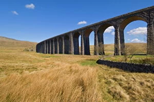 Images Dated 12th April 2009: Ribblehead railway viaduct on the Settle to Carlisle rail route, Yorkshire Dales National Park