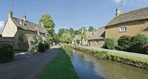 River Eye and Lower Slaughter village, Gloucestershire, The Cotswolds, England River Eye and Lower Slaughter village, Gloucestershire, The Cotswolds, England