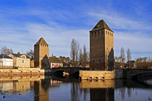River Ill with Ponts Couverts and Strasbourg Cathedral, UNESCO World Heritage Site River Ill with Ponts Couverts and Strasbourg Cathedral, UNESCO World Heritage Site