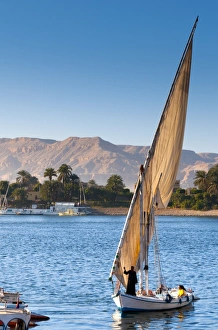 Luxor Gallery: River Nile at Luxor, Egypt, North Africa, Africa