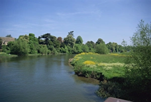 River Thames, Clifton Hampden, Oxfordshire, England, United Kingdom, Europe River Thames, Clifton Hampden, Oxfordshire, England, United Kingdom, Europe