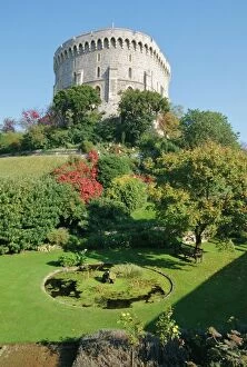 Windsor Gallery: The Round Tower and gardens in Windsor Castle, home to Royalty for 900 years