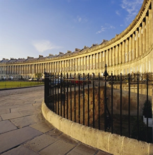 Bath Gallery: The Royal Crescent, Bath, Avon & Somerset, England