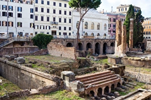 Ruins of Roman temples at Area Sacra di Largo di Torre Argentina, Rome Ruins of Roman temples at Area Sacra di Largo di Torre Argentina, Rome