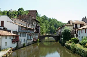 Saint Jean Pied de Port (St.-Jean-Pied-de-Port), Basque country, Pyrenees-Atlantiques Saint Jean Pied de Port (St.-Jean-Pied-de-Port), Basque country, Pyrenees-Atlantiques
