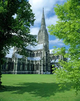 Spire Gallery: Salisbury Cathedral (Tallest spire in England), Wiltshire, England