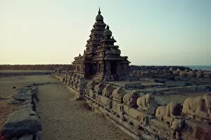 Images Dated 1st March 2008: Shore Temple, Mahabalipuram, UNESCO World Heritage Site, Tamil Nadu state, India, Asia