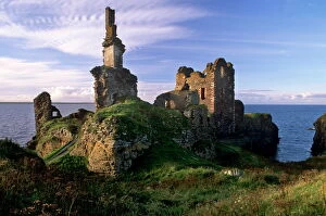 Images Dated 7th January 2000: Sinclair castle near Wick