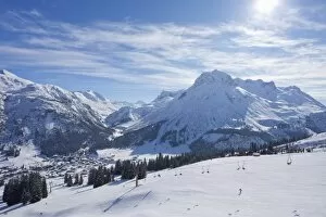 Winter Sport Gallery: Ski slopes above Lech near St. Anton am Arlberg in winter snow, Austrian Alps