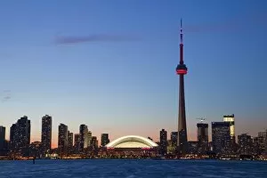 Canada Collection: Skyline of downtown Toronto, CN Tower and Rogers Centre, Toronto, Ontario