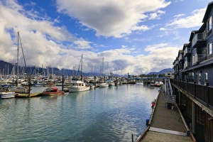 Small Boat Harbour, hotel, small boats and mountains, Seward, Resurrection Bay, Kenai Peninsula Small Boat Harbour, hotel, small boats and mountains, Seward, Resurrection Bay, Kenai Peninsula