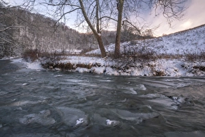 Snow covered landscape and icy river, Blue Ridge Mountains, North Carolina, United Snow covered landscape and icy river, Blue Ridge Mountains, North Carolina, United