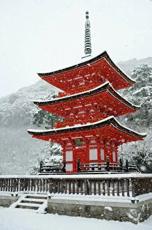 Fence Gallery: Snow falling on small red pagoda, Kiyomizu-dera Temple, UNESCO World Heritage Site