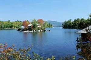 Squam Lake, New Hampshire, New England, United States of America (U Squam Lake, New Hampshire, New England, United States of America (U