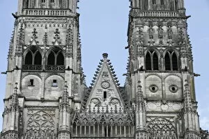 Images Dated 10th February 2000: St. Gatien Cathedral, Tours, Indre-et-Loire, France, Europe