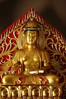 Images Dated 22nd April 2000: Statue of Boddhisatva Fugen Bosatsu, Kanshoji Zen monastery, La Coquille