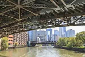 Images Dated 25th September 2012: Under one of the many steel bridges that cross the Chicago River, Chicago, Illinois