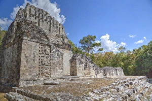 Structure VI, Chicanna, Mayan archaeological site, Late Classic Period, Campeche Structure VI, Chicanna, Mayan archaeological site, Late Classic Period, Campeche