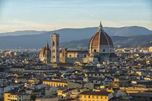 Images Dated 25th February 2017: Sunset on Santa Maria del Fiore cathedral (Duomo), UNESCO World Heritage Site, Florence