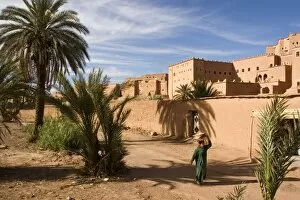 Taourirt Collection: Taourirt Kasbah (mud fortress), Ouarzazate, Atlas mountains, Morocco, North Africa