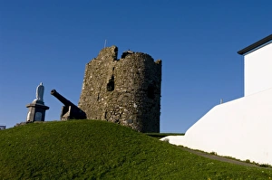 Tenby Castle, Dyfed, Wales, United Kingdom, Europe Tenby Castle, Dyfed, Wales, United Kingdom, Europe