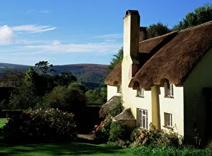 Straw Gallery: Thatched cottage, Selworthy, Exmoor National Park, Somerset, England, United Kingdom