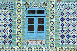 Tiling round blue window, Shrine of Hazrat Ali, who was assissinated in 661 Tiling round blue window, Shrine of Hazrat Ali, who was assissinated in 661