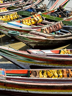 Life Jackets Gallery: Traditional ferry boats that cross the Irrawaddy River from Mawtin Jetty to Dalah Township