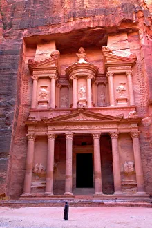 Ancient Civilisation Gallery: The Treasury, Petra, UNESCO World Heritage Site, Jordan, Middle East