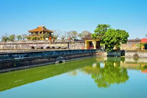 Vietnamese Collection: Tu Phuong Vo Su and north gate of Imperial City of Hue, UNESCO World Heritage Site