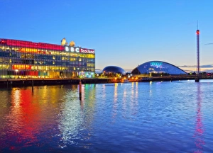 Twilight view of the BBC Scotland and the Glasgow Science Centre, Glasgow, Scotland Twilight view of the BBC Scotland and the Glasgow Science Centre, Glasgow, Scotland