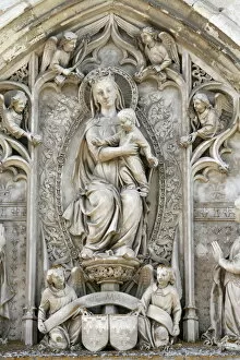 Images Dated 23rd April 2000: Tympanum of Virgin and child, Amboise Castle Chapel, Amboise, Indre-et-Loire, France
