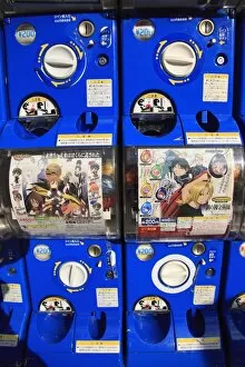 Vending machine s elling anime, manga trinkets , Electric Town, Akihabara