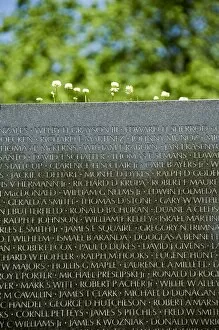 Images Dated 5th January 2000: Vietnam Veterans Memorial Wall, Washington D