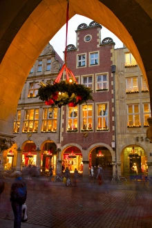 View through arches on Prinzipalmarkt, Munster, North Rhine-Westphalia, Germany, Europe View through arches on Prinzipalmarkt, Munster, North Rhine-Westphalia, Germany, Europe