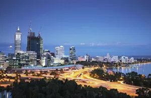 Perth Collection: View of city skyline, Perth, Western Australia, Australia, Pacific