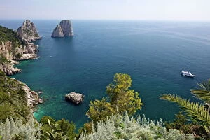 Images Dated 26th April 2010: View of Faraglioni Rocks from Gardens of Augustus on Isle of Capri, Bay of Naples
