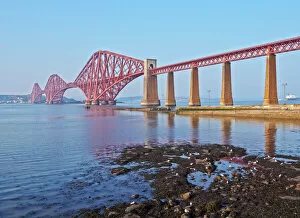 Images Dated 21st September 2014: View of the Forth Bridge, UNESCO World Heritage Site, Queensferry, near Edinburgh