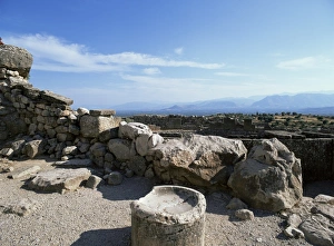 <b class=qtipBold><figcaption>View from Mycenae</figcaption></b><br>View from Mycenae, Peloponnese, Greece, Europe<br><em>© Robert Harding 2008 - All Rights Reserved</em> View from Mycenae