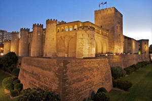 Walls and towers at night of the Aljaferia Palace, dating from the 11th century, Saragossa (Zaragoza), Aragon, Spain, Europe Walls and towers at night of the Aljaferia Palace, dating from the 11th century, Saragossa (Zaragoza), Aragon, Spain, Europe